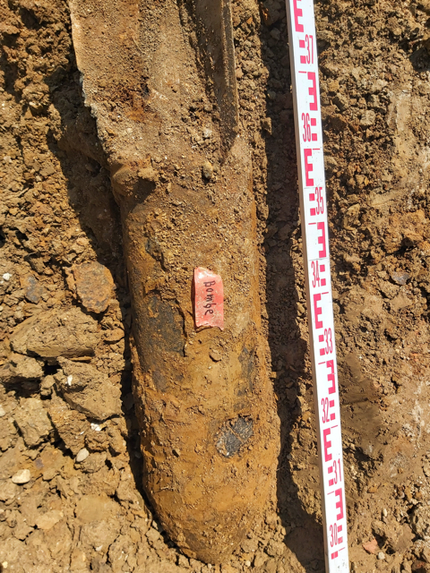 Sprengbombe-2 SD70 mit Leitwerk Penzing 2022.jpg