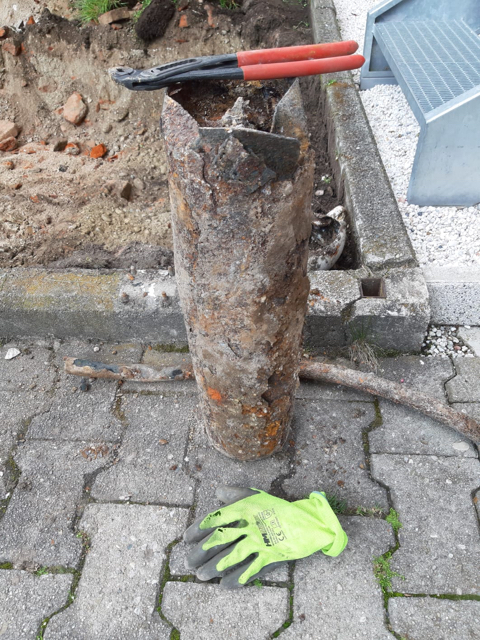 INC-30 Flammstrahlbombe München 2022.jpg