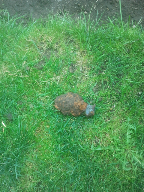 Handgranate US Garten Bernbeuren.jpg