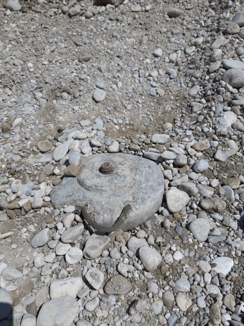 Beton-Panzermine, Oberschlei&szlig;heim2014.jpg