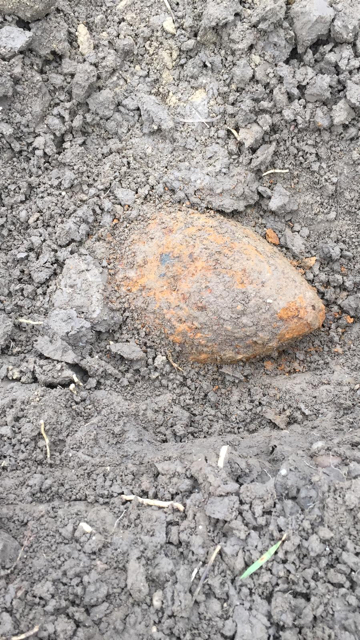 Sprengbombe SD 70 Weichering, 2019.jpg