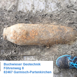 Sprengbombe SD70 Weichering, 2019.jpg