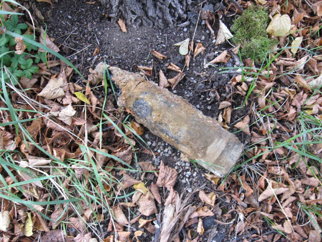 7,5cm Sprenggranate Murnau, 2010.JPG