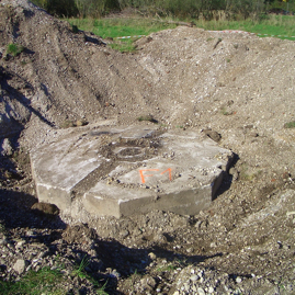 FLAK Fundamente, Neuherberg 2004.JPG